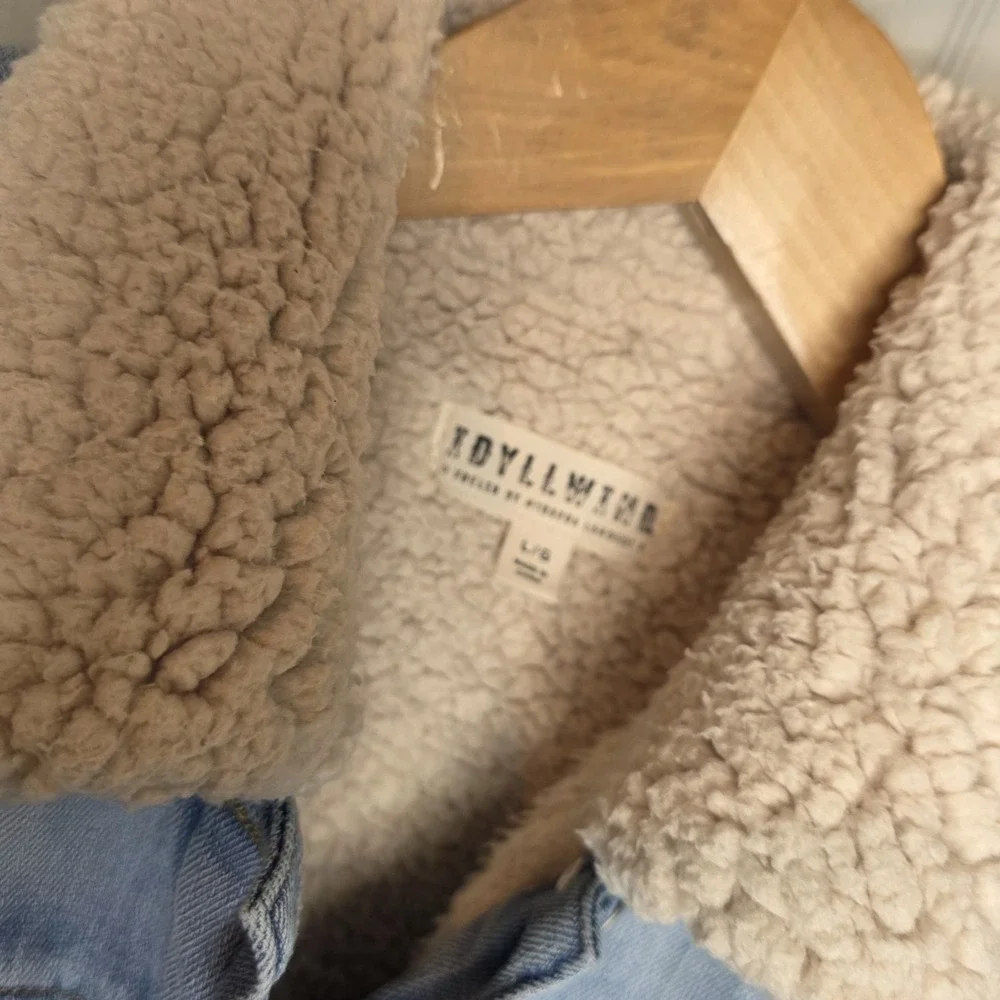 Idyllwind Women's Edgewood Sherpa Lined Denim Jacket Sz Large Western Wear - Picture 4 of 7